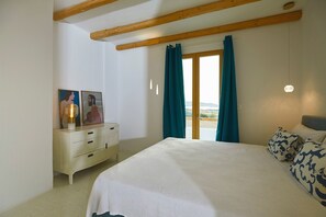 Villa | 3 bedrooms, desk - Luxury Villa Libra - Allparos Villas (Paros)