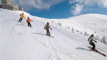 SkidÄkning och snöaktiviteter