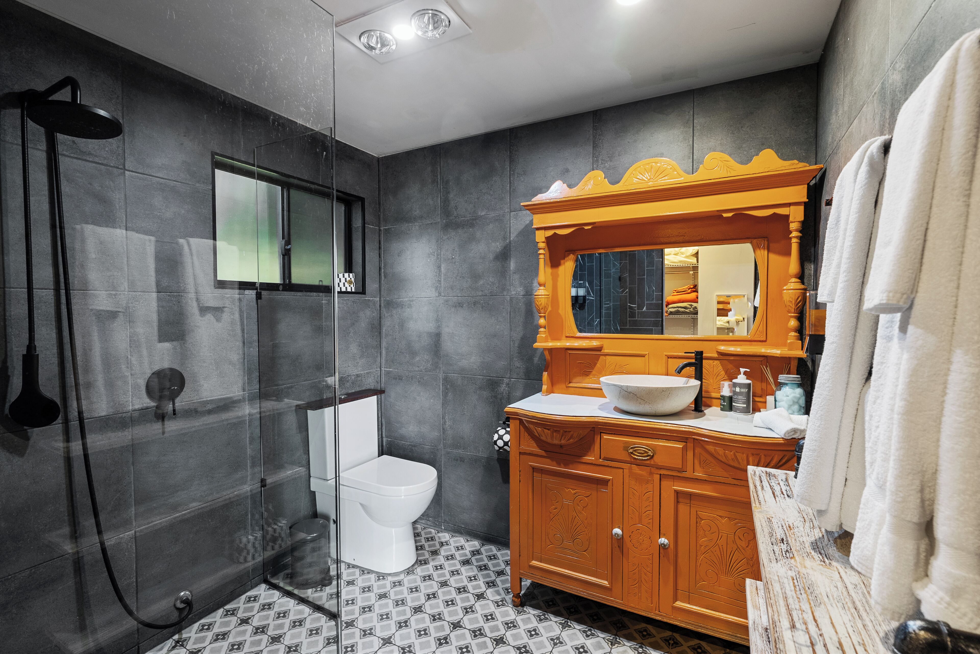 Cabin, 1 Bedroom, Smoking, Balcony | Bathroom