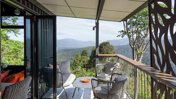 Cabin, 1 Bedroom, Smoking, Balcony | Balcony