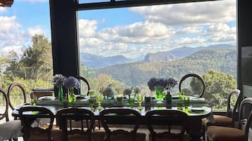 Cabin, 1 Bedroom, Smoking, Balcony | Dining