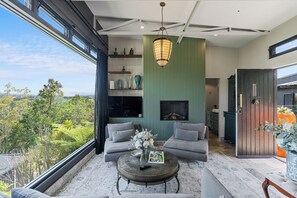 キャビン 1 ベッドルーム 喫煙可 バルコニー | リビングルーム