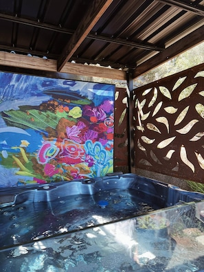 Cabin, 1 Bedroom, Smoking, Mountain View | Outdoor spa tub