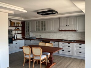 Villa | Private kitchen