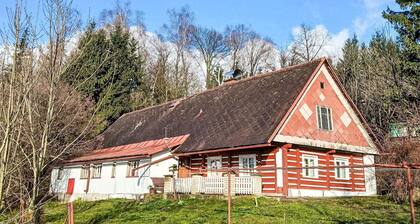 Wonderful private villa for 7 guests with WIFI, terrace, pets allowed and parking