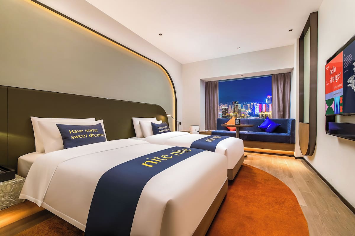 Business Twin Room | Premium bedding, down comforters, memory foam beds, minibar (free items)