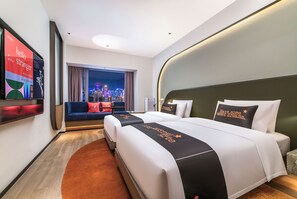 Executive-Zweibettzimmer, Stadtblick | Hochwertige Bettwaren, Daunenbettdecken