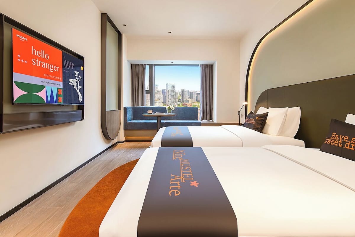 Superior Twin Room, City View