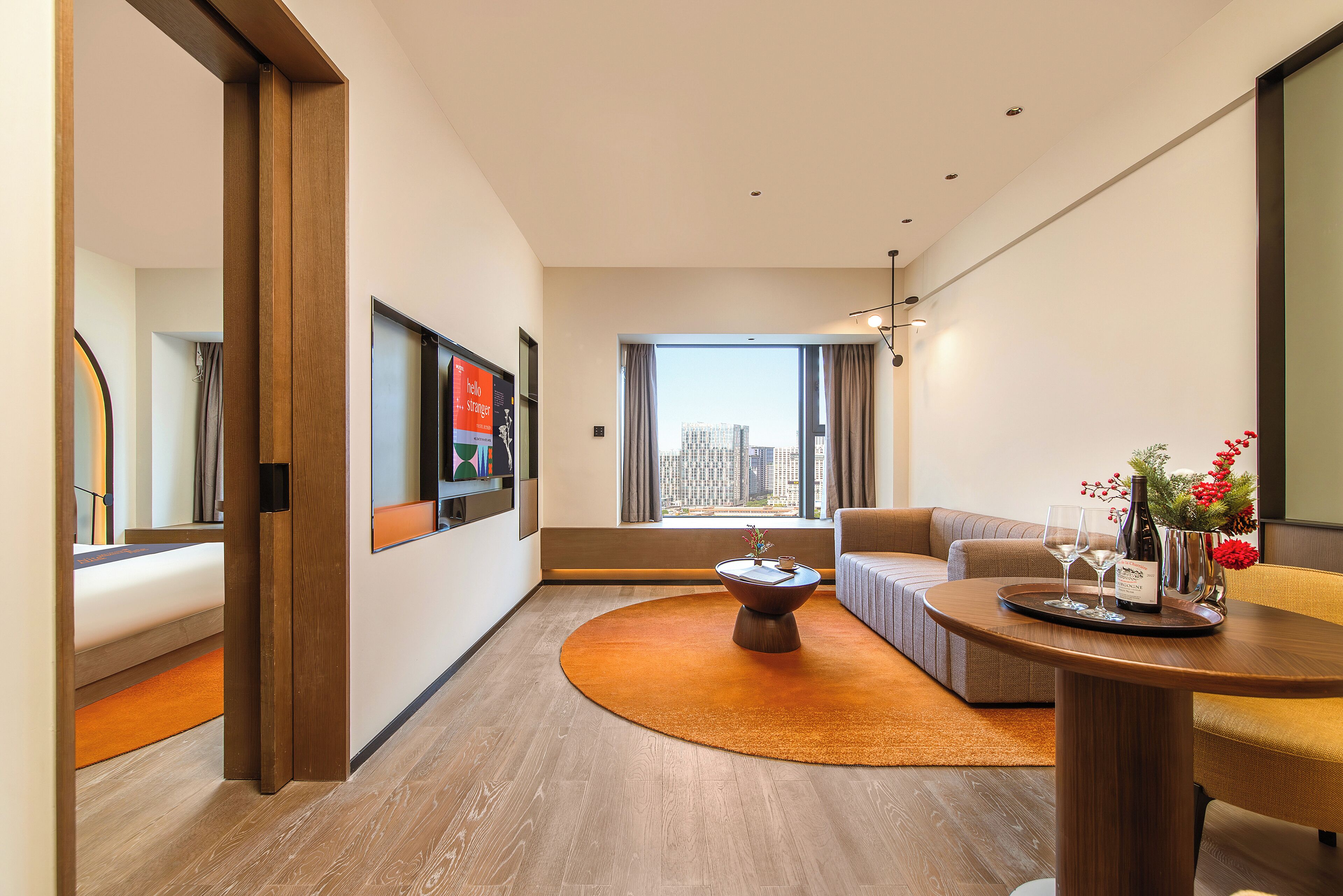 尊贵开间套房, 城市景观 | 高档床上用  品、羽绒被、记忆海绵床垫、迷你吧（备有免费物品）