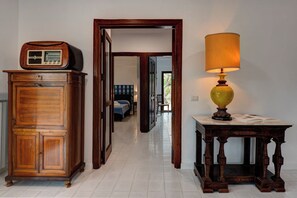 4 Schlafzimmer, Bügeleisen/Bügelbrett, kostenloses WLAN