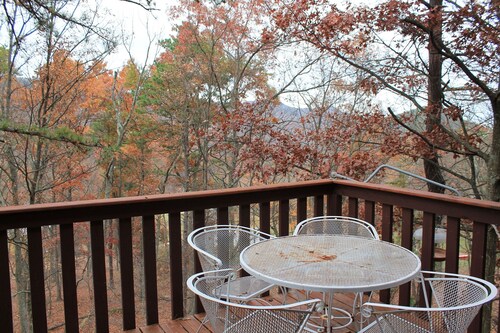 Welcome To "Snowed Inn” - Walk On And Off The Slopes