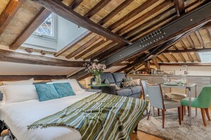 1 chambre, fer et planche à repasser, Wi-Fi, draps fournis