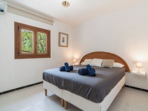 3 Schlafzimmer, Schreibtisch, Internetzugang