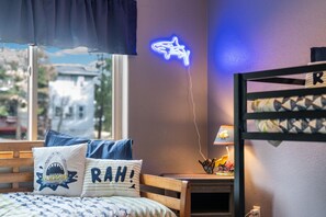 3 間睡房、書桌、熨斗/熨衫板、免費 Wi-Fi