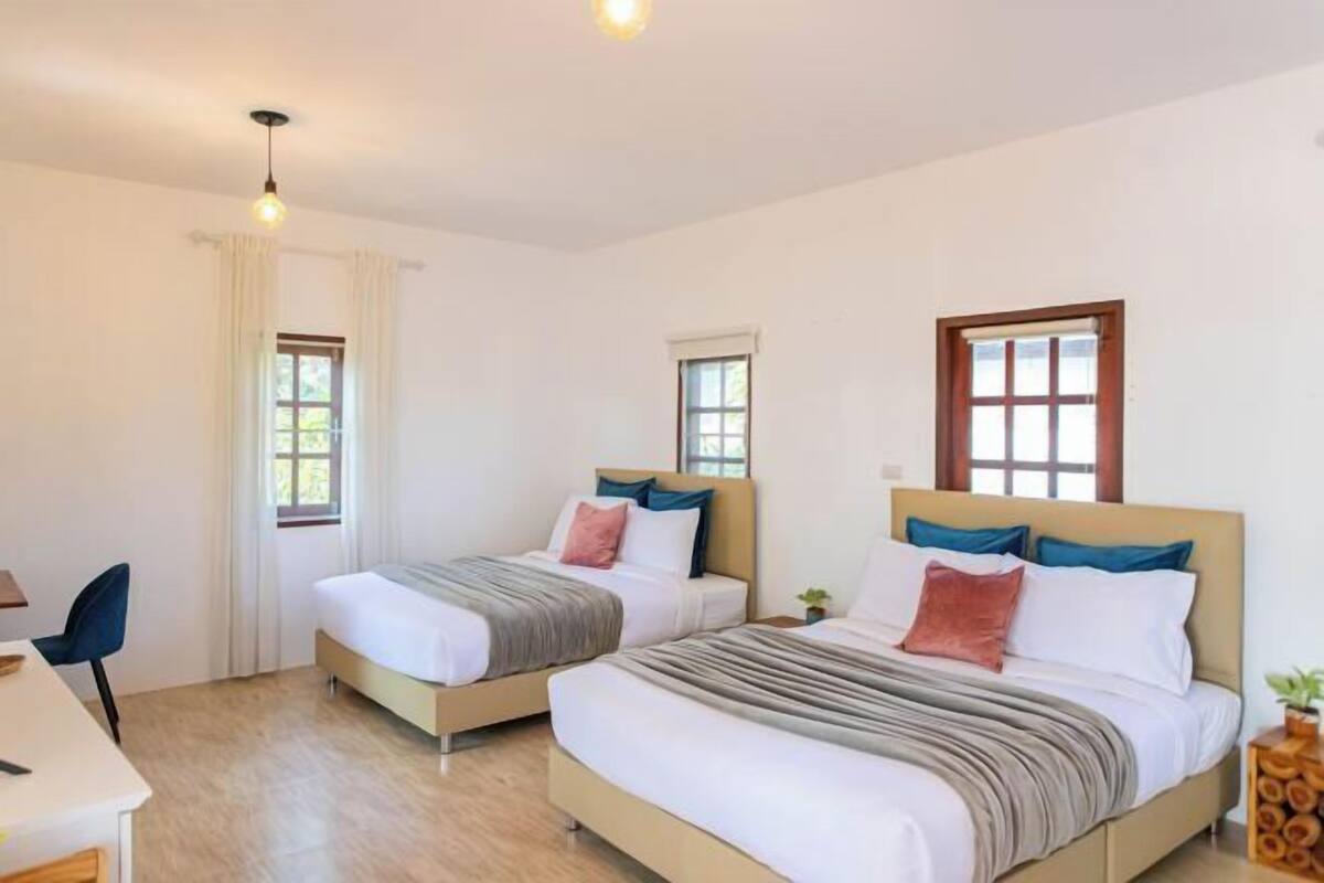 Rollaway beds, free WiFi, bed sheets