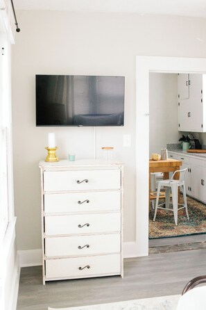 Smart TV, offices
