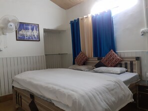 Deluxe-Zimmer | Schreibtisch, kostenloses WLAN