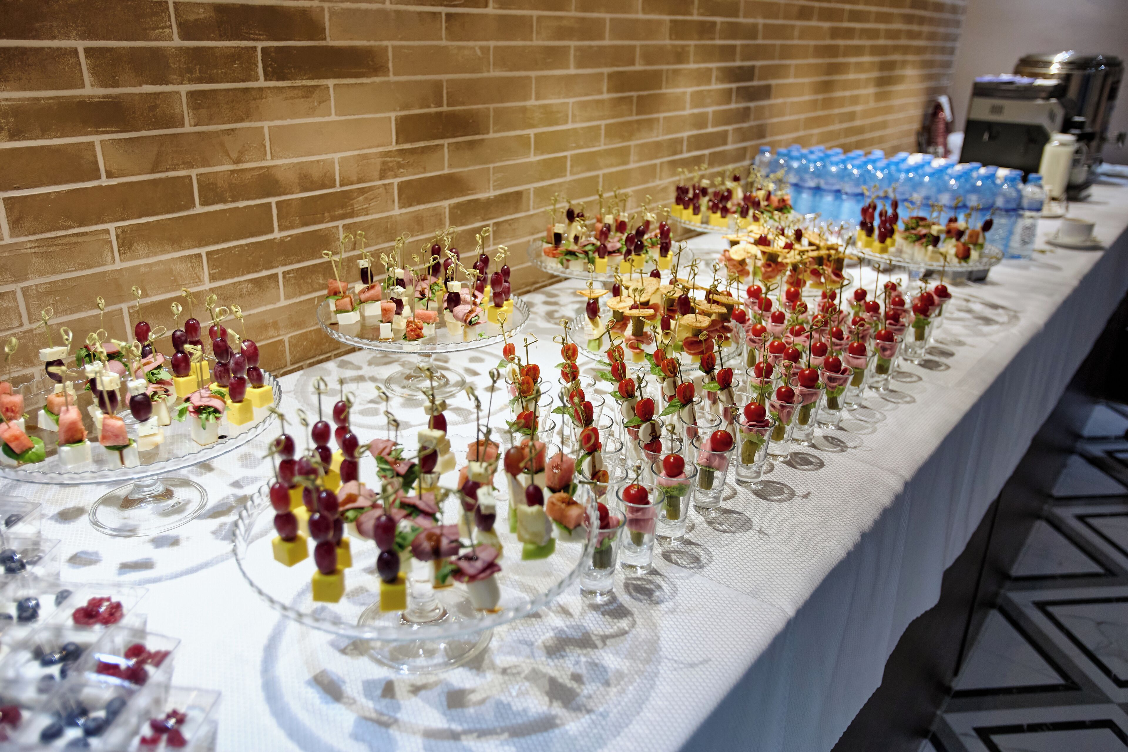 Daily continental breakfast (USD 10 per person)