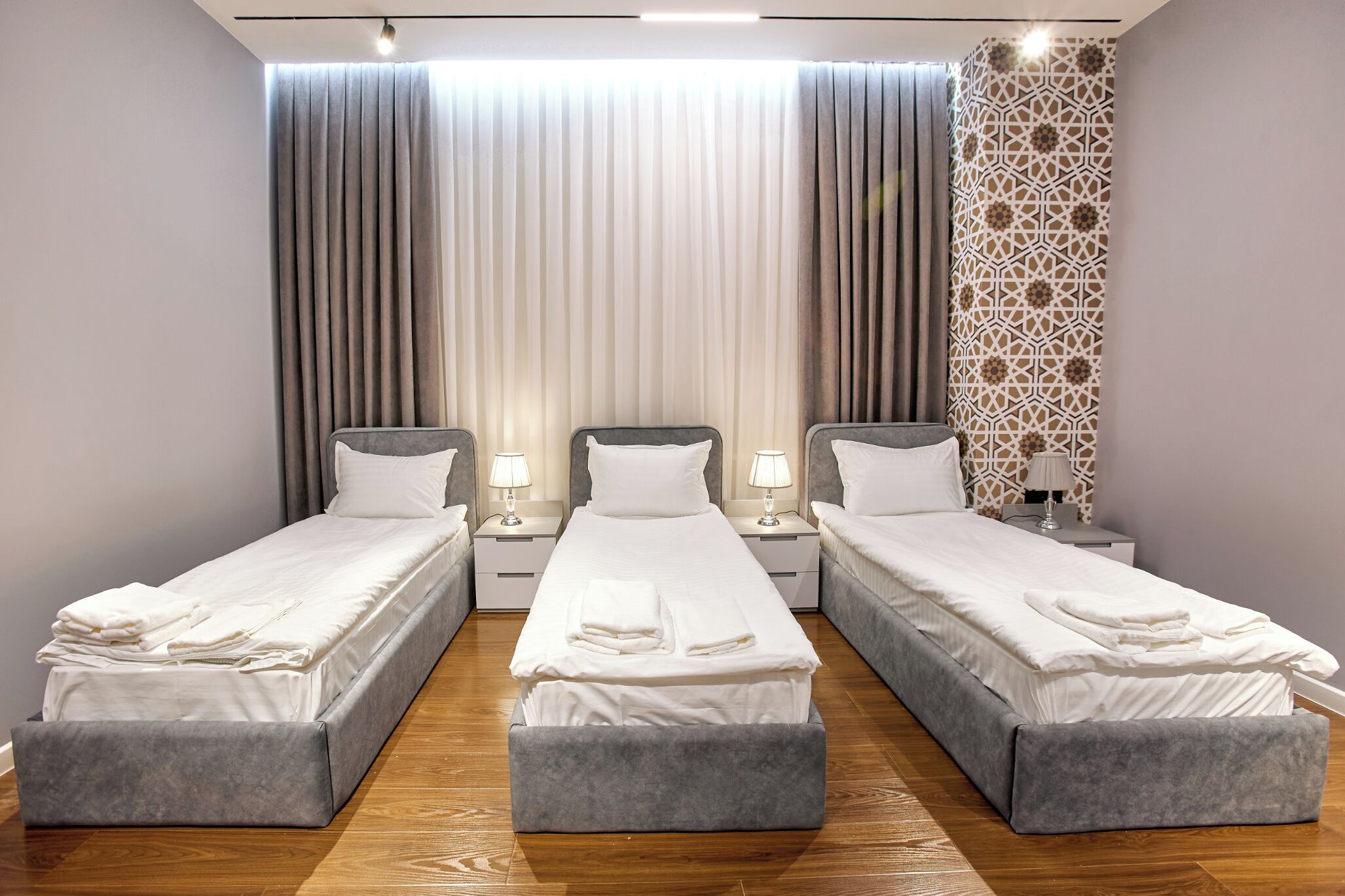 Habitación triple estándar | Escritorio, espacio para trabajar con un portátil, wifi gratis