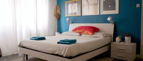 1 chambre, fer et planche Ă repasser, Wi-Fi, literie fournie