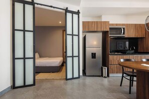 2 bedrooms, iron/ironing board, travel crib, WiFi