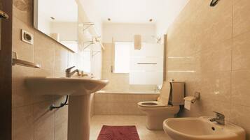 Classic Townhome, Mountain View | Bathroom
