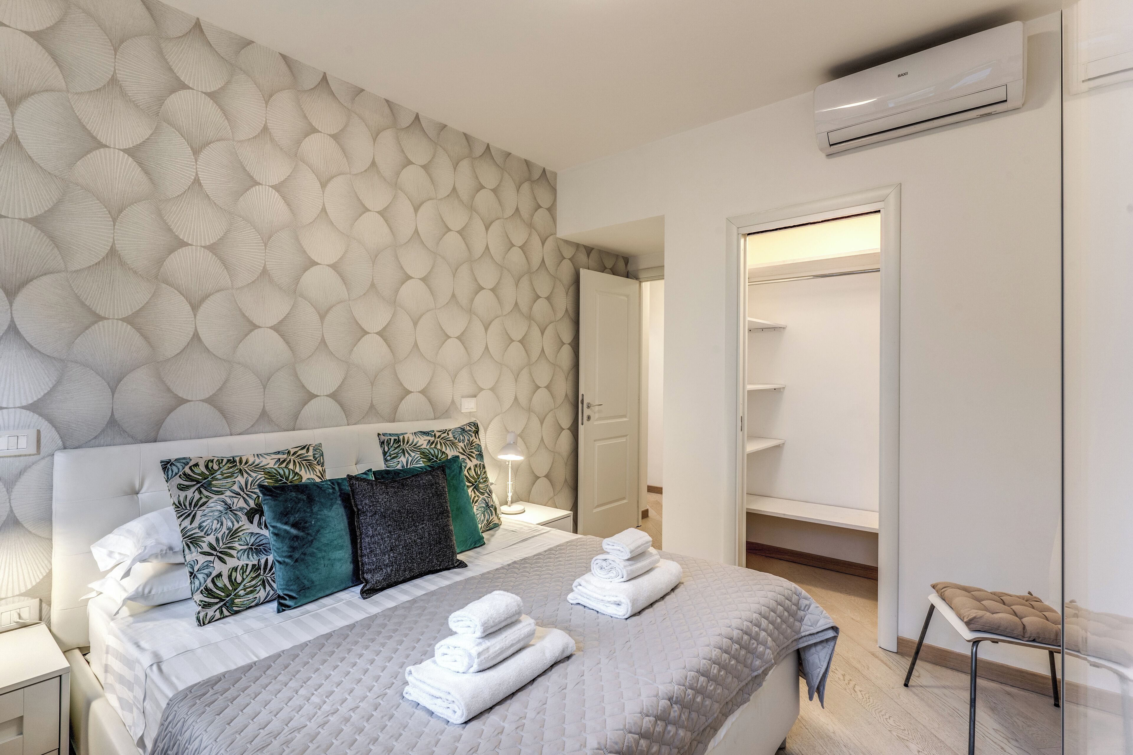 1 개의 침실, 암막 커튼, 방음 설비, 다리미/다리미판