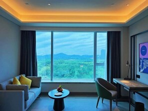 Executive Room | Desk, laptop workspace, free WiFi - MUSTEL Hotel Knowledge City Guangzhou (Guangzhou)