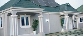 Affordable and Luxury One-Bedroom Ensuite  Apt