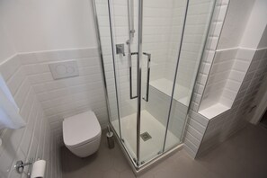 House | Bathroom