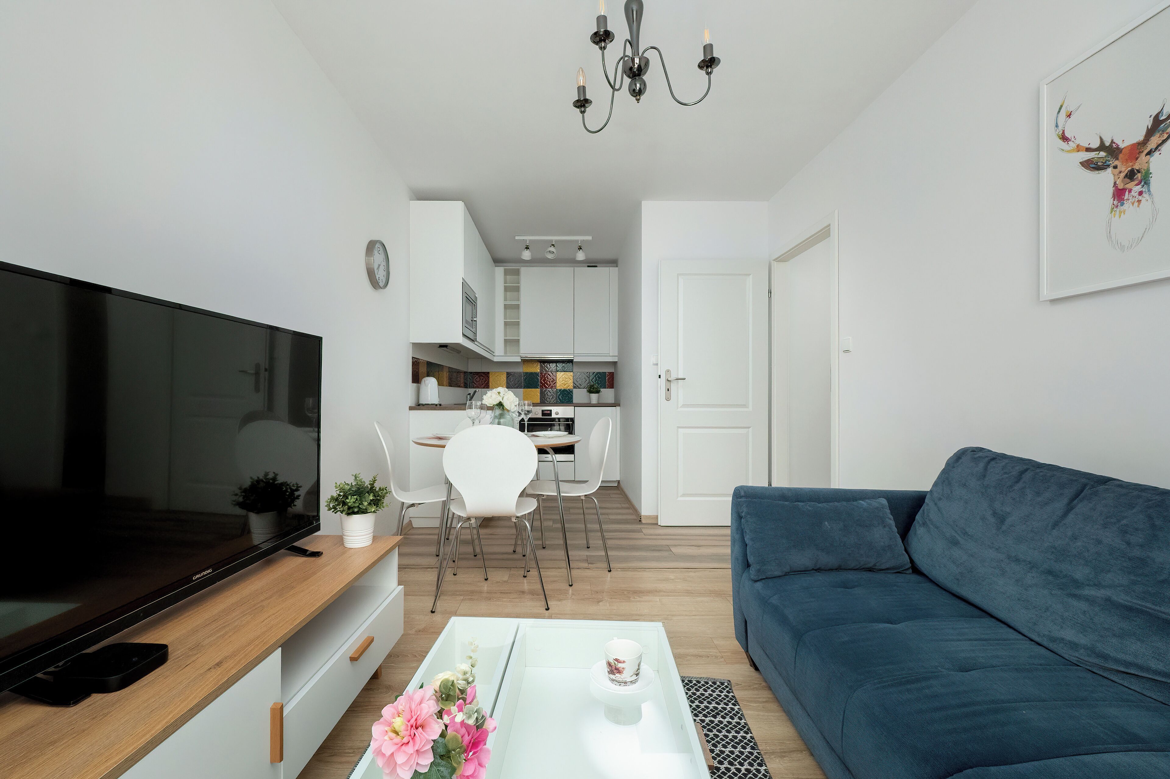 Classic Apartment | Living room