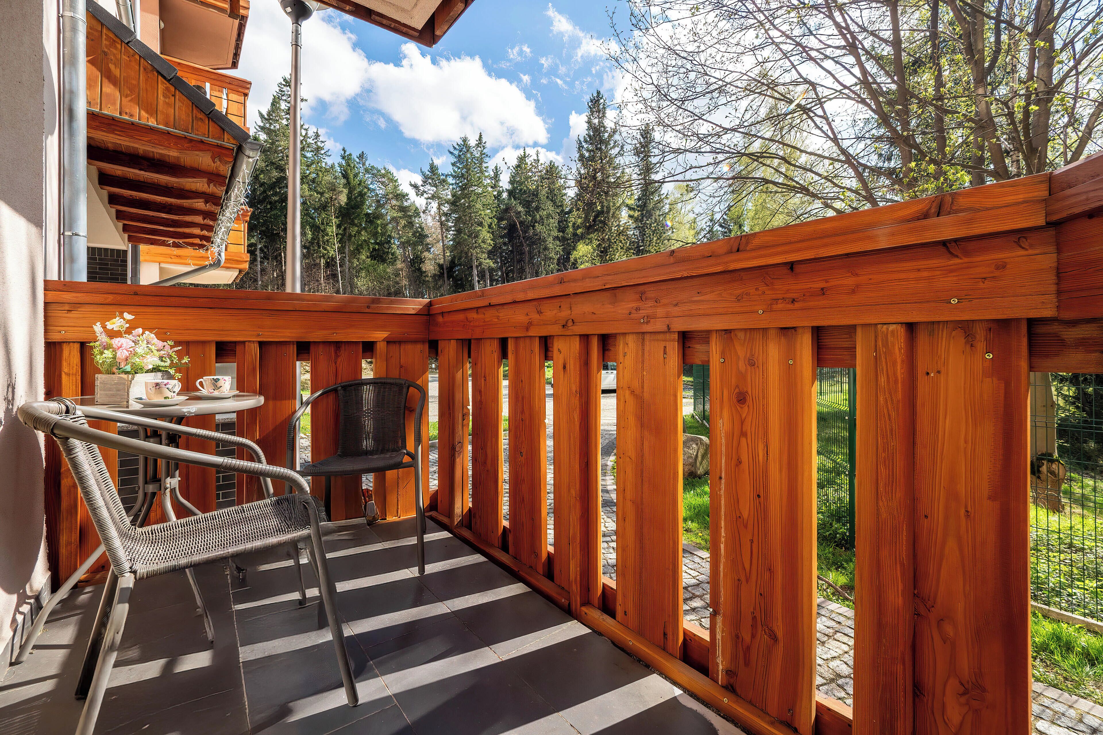 Classic Apartment | Balcony