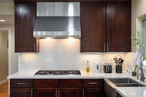 Fridge, microwave, stovetop, dishwasher - Luxury Estate with Sparkling Pool & Elegant Amenities (Glendora)