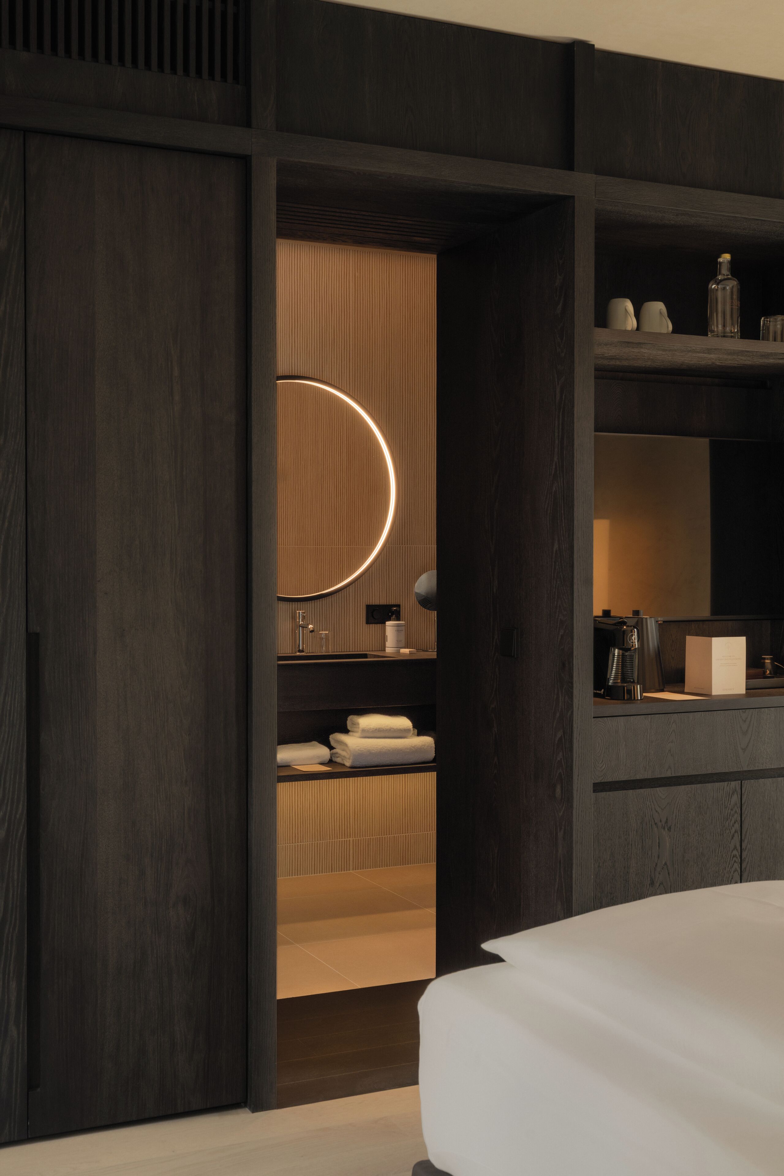 名牌梳洗用品、風筒、坐浴桶、提供毛巾