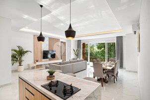 Family Villa, 3 Bedrooms | Private kitchen