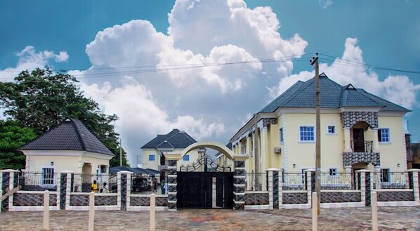 Façade de l’hébergement