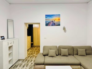 TV, offices - Joy City Stay Augustin 1 (Timișoara)
