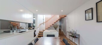 Stunning Modern Home in Erskineville w AC and Parking