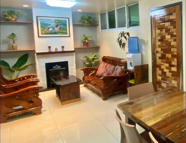 Apartment, 2 Schlafzimmer | Wohnzimmer