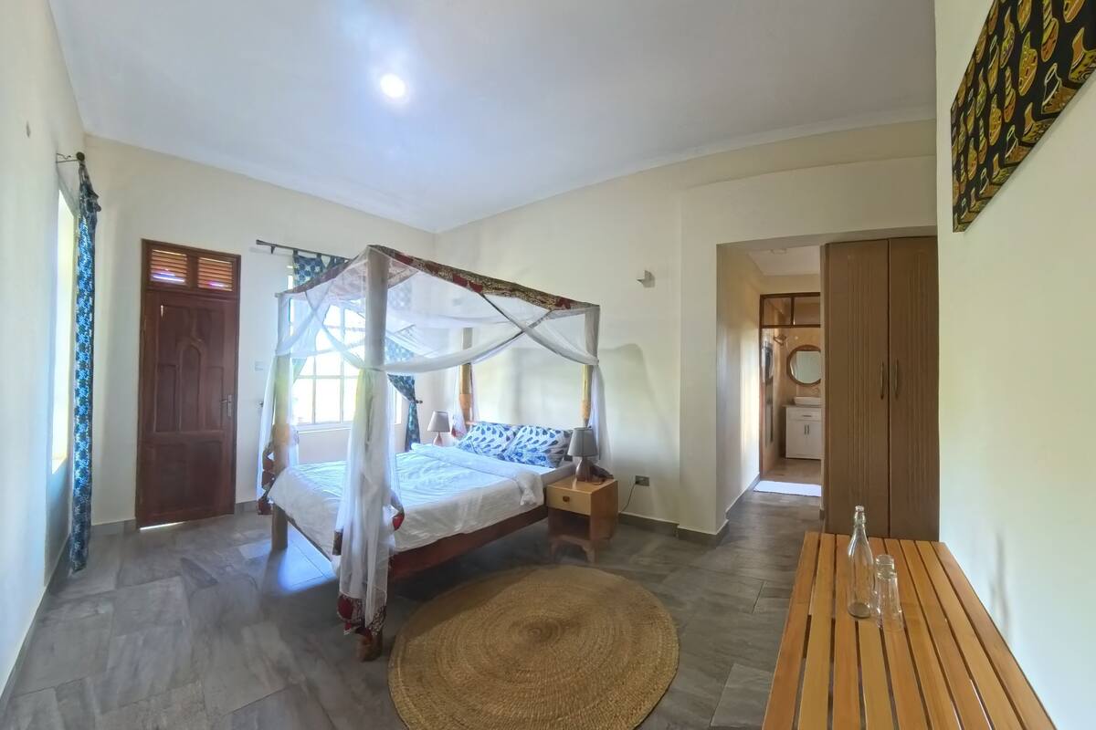 Deluxe Room | Premium bedding, down duvets, desk, free WiFi