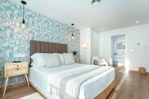 Apartment (1 Bedroom) | 1 bedroom, iron/ironing board, free WiFi, bed sheets