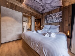 3 habitaciones, wifi gratis y ropa de cama 