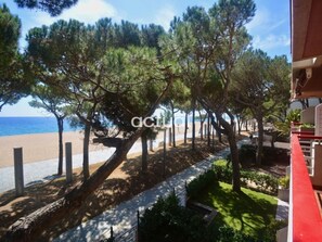 Beach - Seaside apartment with parking in Platja d'Aro (Platja d'Aro)