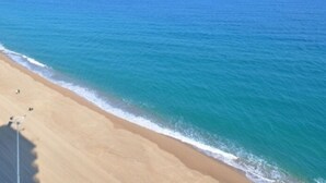 Beach - Sea view apartment, terrace, parking, 2 bedrooms (Platja d'Aro)