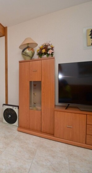 Interior - Apartment with terrace, 1 bedroom, WiFi, parking, seaside (Platja d'Aro)