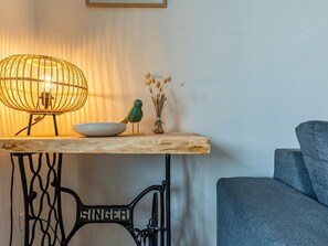 Interior - Modern house near lake with garden and veranda in Sanguinet, for 10 people (Sanguinet)