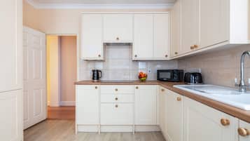 3 Schlafzimmer, Bügeleisen/Bügelbrett, kostenloses WLAN