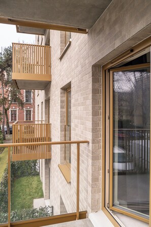 公寓, 露台 | 陽台