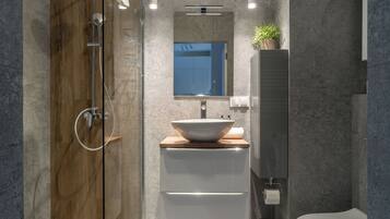 Apartamento, balcón | Baño