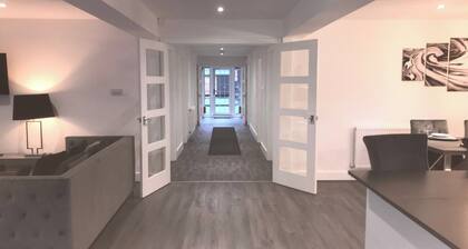 Stunning 3 bed Lodge on Private Estate